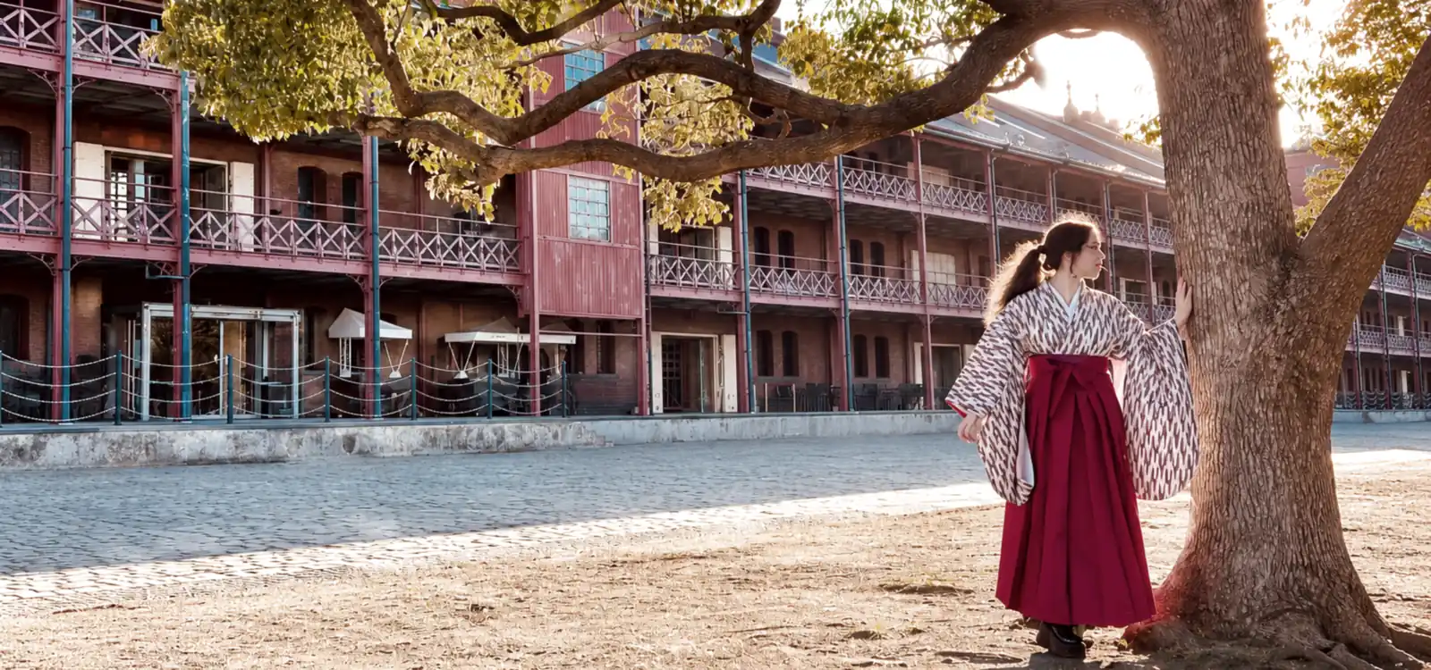 A hakama experience among the historic streets of Yokohama